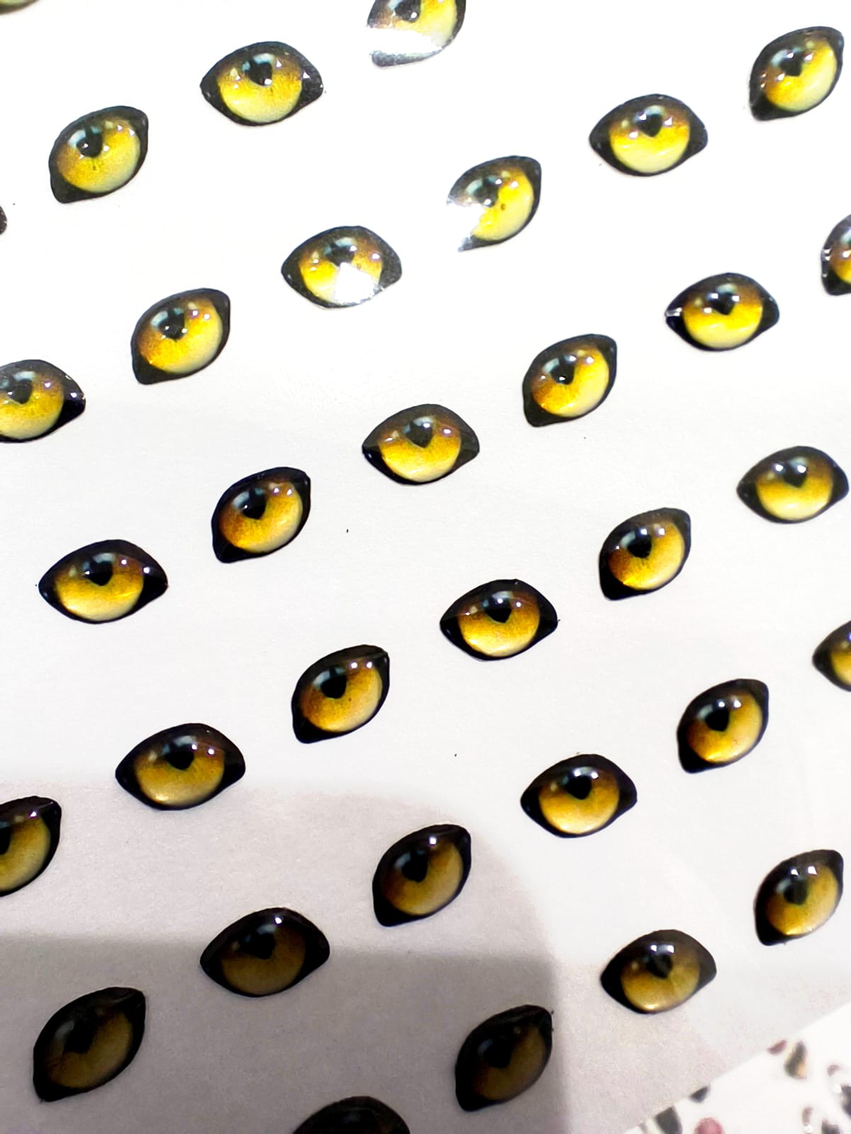Olhos Resinados Felinos - Imagem 2