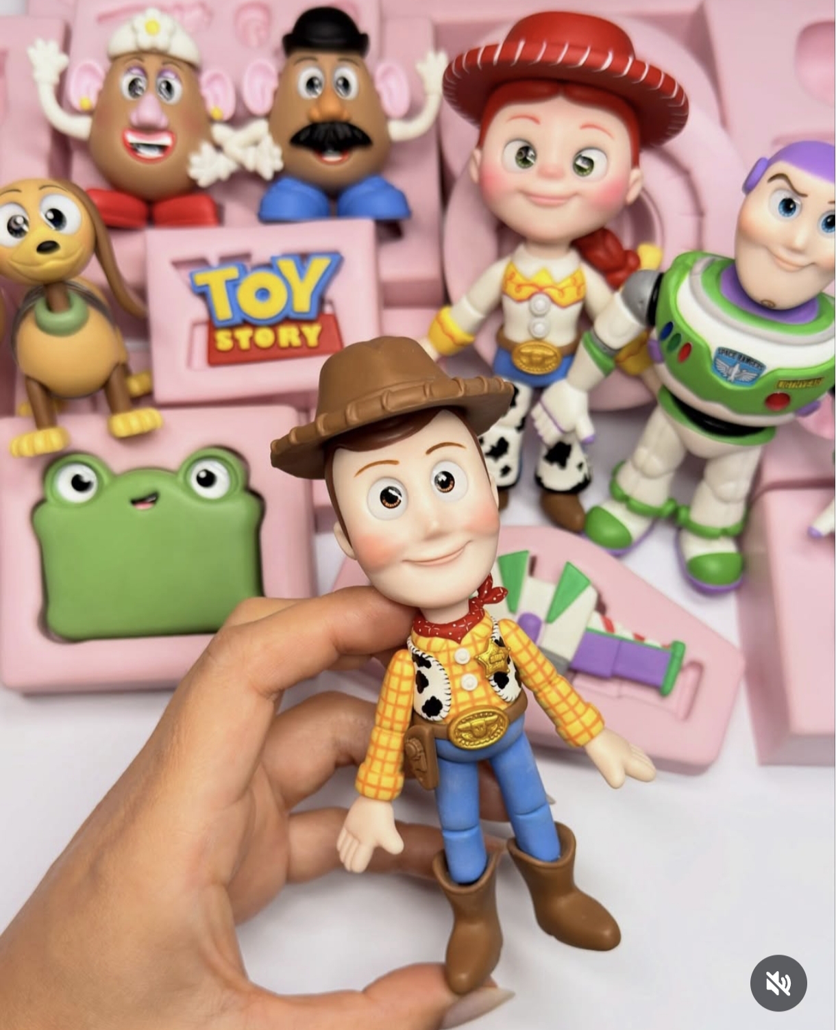 Olhos Toy Story "A"